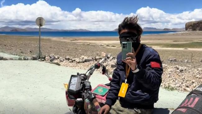 有人拦路要求买票？景区回应